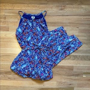 Old Navy woman’s maxi dress.